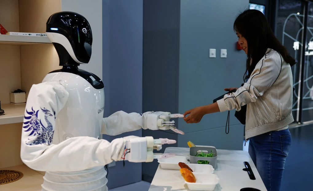 Robot Humanoid Mulai Laris, Benarkah Manusia Bakal Tergusur